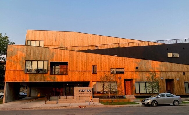 GROW - Premium Suites in Calgary, AB - Building Photo - Building Photo