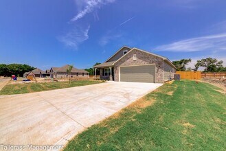 31847 E 61st Pl S in Broken Arrow, OK - Building Photo - Building Photo