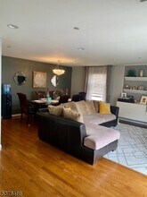154 Komorn St in Newark, NJ - Building Photo - Building Photo