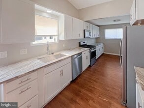 116 Juniper Ct in Glen Burnie, MD - Building Photo - Building Photo