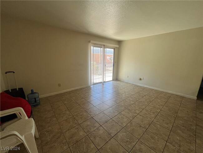 4480 Sandy River Dr in Las Vegas, NV - Building Photo - Building Photo