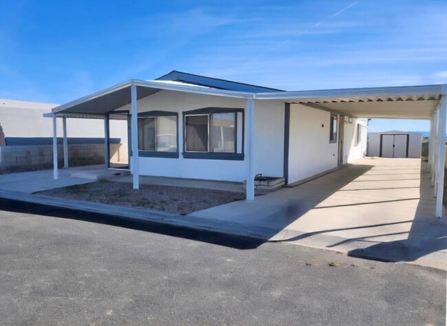 property at 3589 W Wells Rd