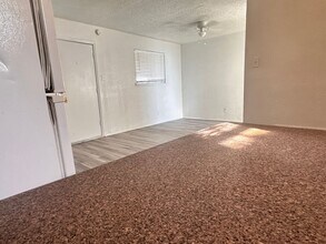 1601 E Central Texas Expy in Killeen, TX - Foto de edificio - Building Photo