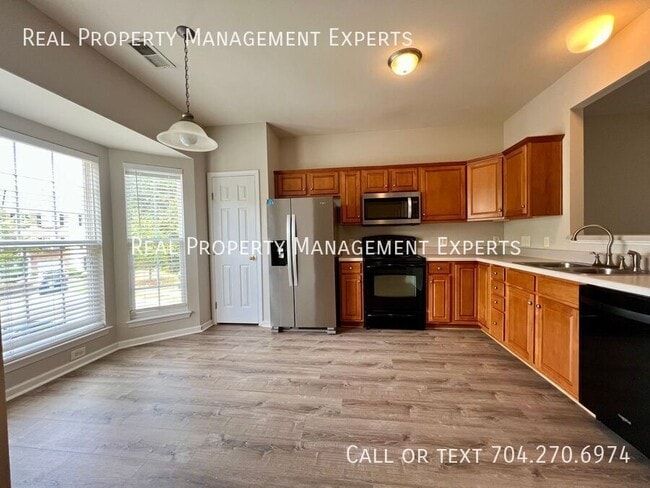 10340 Garrett Grigg Rd in Charlotte, NC - Building Photo - Building Photo