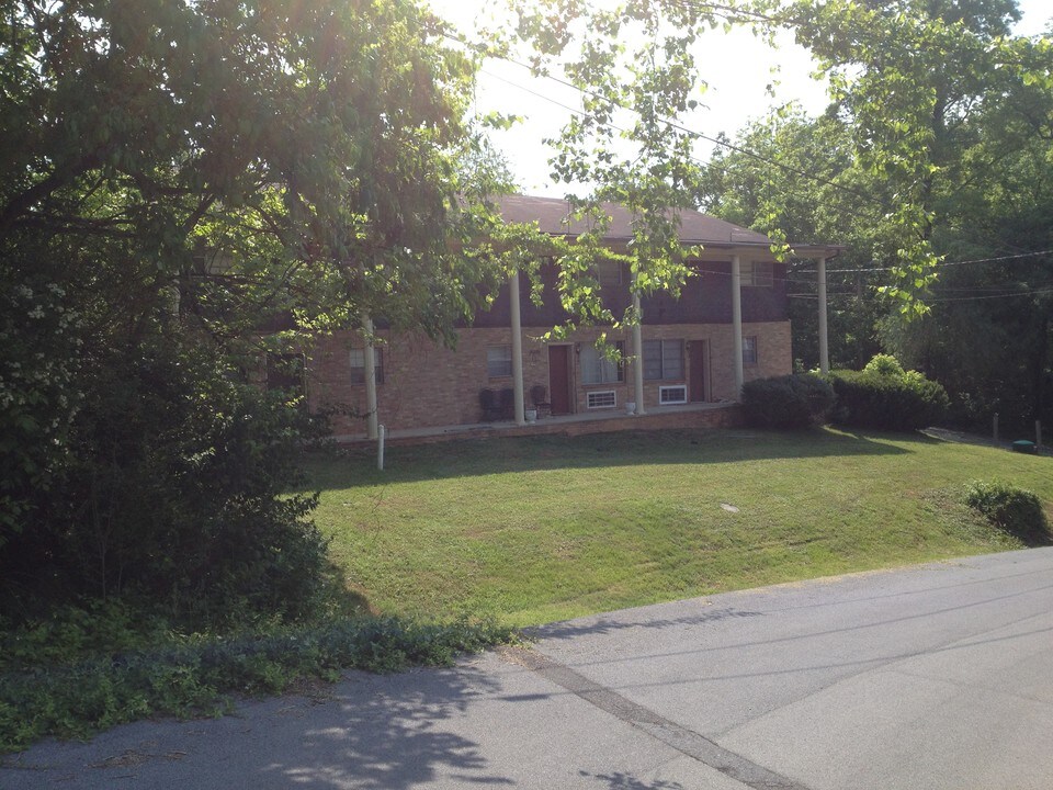 4706 Ivy Dr, Unit 5 in Kingsport, TN - Foto de edificio