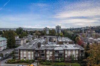 Hampton Place in Coquitlam, BC - Building Photo - Building Photo