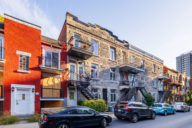 1251-1261 Montcalm Rue in Montréal, QC - Building Photo - Primary Photo