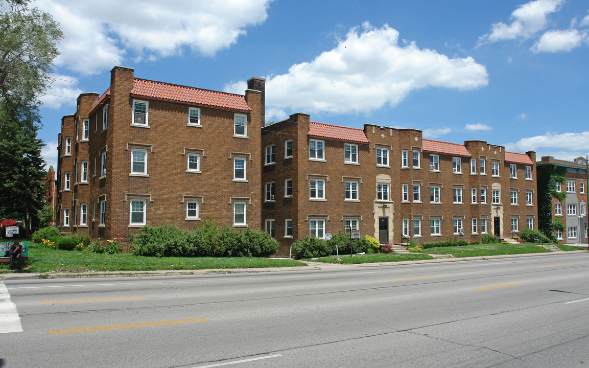 The Radcliffe Apartments in Omaha, NE - Foto de edificio