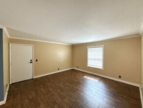 2632 Park Rd in Charlotte, NC - Foto de edificio - Building Photo