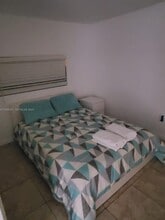 13101 SW 14th St in Miami, FL - Building Photo - Building Photo