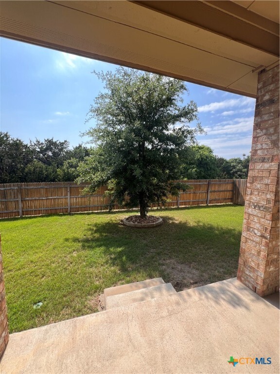 property at 5618 Fenton Ln