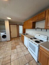 127 Austin St in Worcester, MA - Building Photo - Building Photo