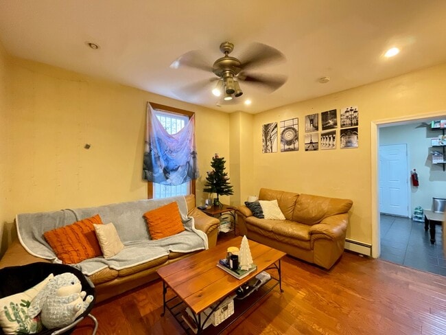 416 N 31st St in Philadelphia, PA - Building Photo - Building Photo