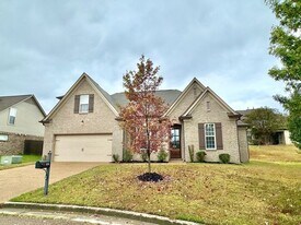 5255 Brookwater Ln in Memphis, TN - Building Photo