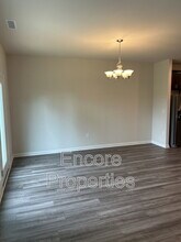 240 Brook Farm Ln in Fuquay Varina, NC - Building Photo - Building Photo