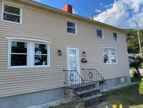 3 Delaware St in Port Jervis, NY - Building Photo - Building Photo