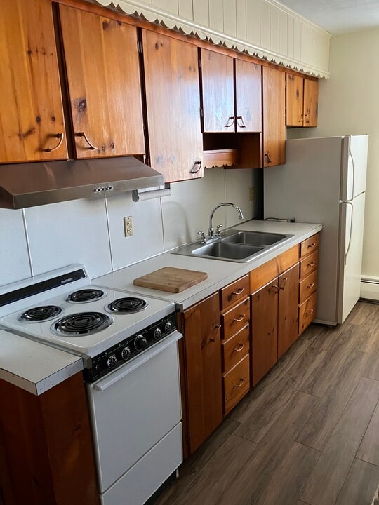 2198 Lehman St, Unit Apt #5 in Lebanon, PA - Foto de edificio