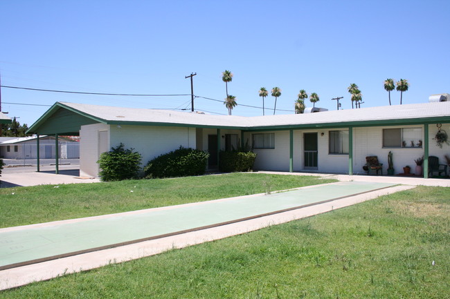 Sherwood Apartments in Mesa, AZ - Foto de edificio - Building Photo