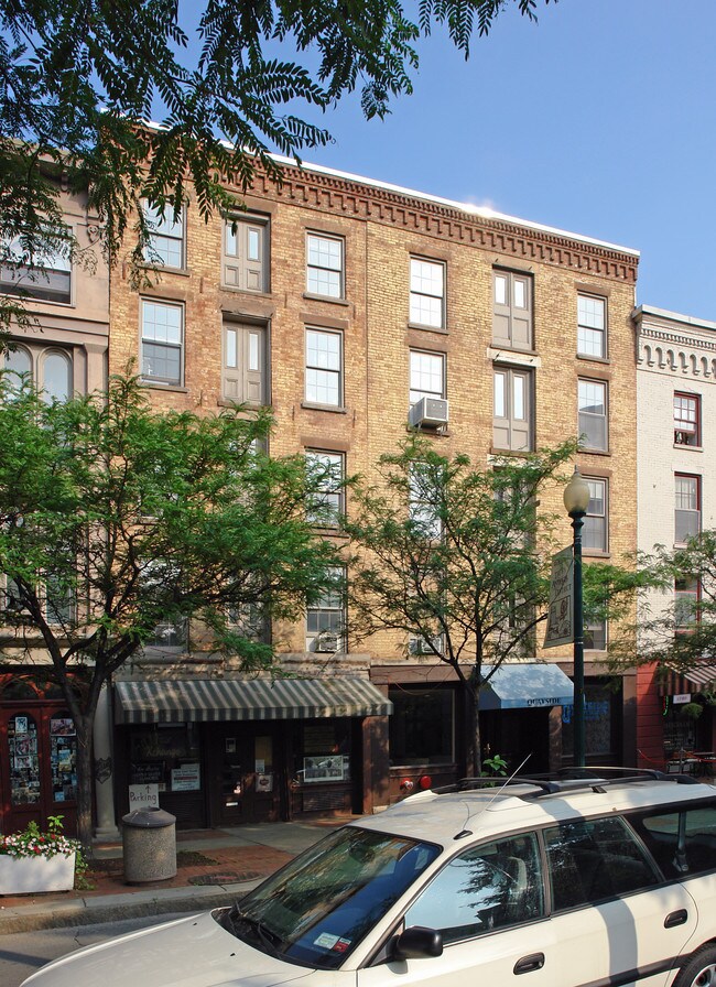 The Hudson in Troy, NY - Foto de edificio - Building Photo