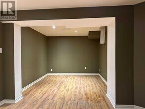 86 Linton Ave in Ajax, ON - Building Photo - Building Photo