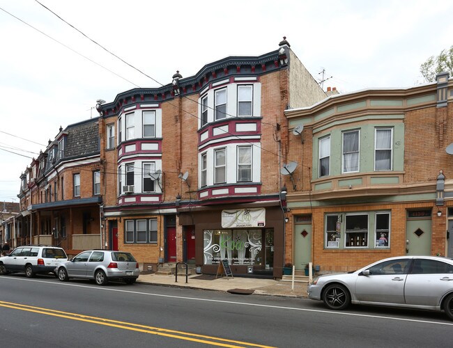4161-4165 Ridge Ave in Philadelphia, PA - Building Photo - Building Photo