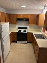 3727 Middlebranch Ave NE in Canton, OH - Building Photo - Building Photo