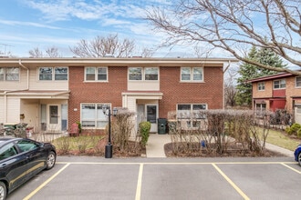 20 N Dee Rd in Park Ridge, IL - Building Photo - Building Photo