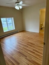 267 Margaret St, Unit 201 in Plattsburgh, NY - Foto de edificio - Building Photo