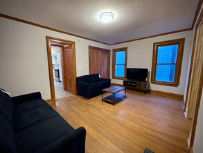 107 Chapin St in Binghamton, NY - Building Photo - Interior Photo