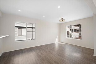 1030 Ruberta Ave in Glendale, CA - Building Photo