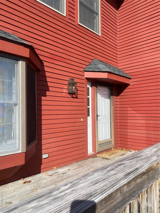 110 Theodore Fremd Ave in Rye, NY - Building Photo - Building Photo