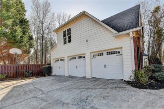 4910 Wimborne Ct in Suwanee, GA - Building Photo - Building Photo