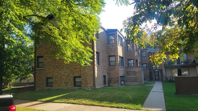 property at 10419 S Hale Ave