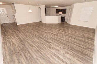 5452 Quail Cove Ln in Houston, TX - Building Photo - Building Photo