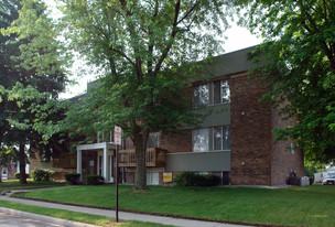 810 5th St Apartments