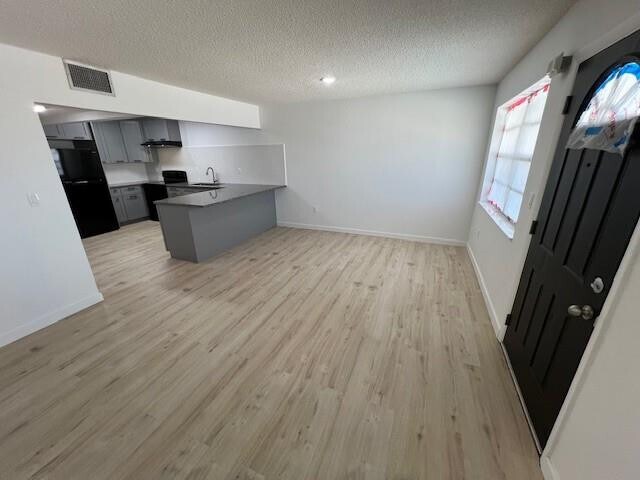 6050 SW 27th St in Miramar, FL - Building Photo