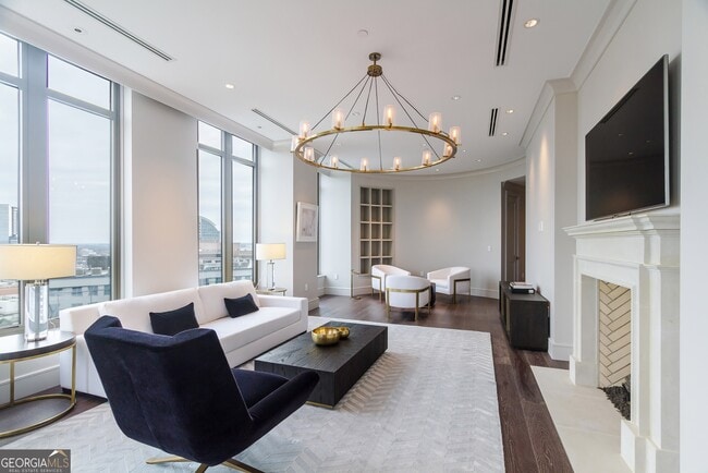 property at 3376 Peachtree Rd NE