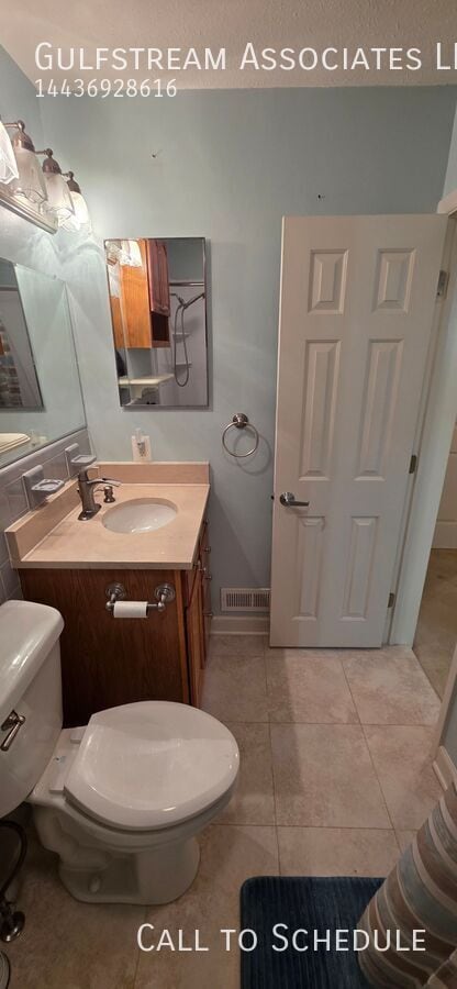 property at 1 Center Rd