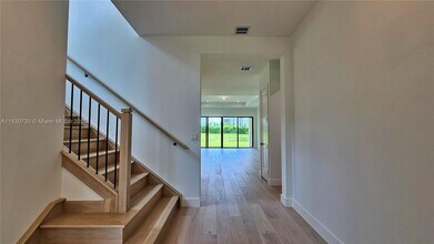 9377 Sunflower Mdw Rd in Boca Raton, FL - Building Photo - Building Photo