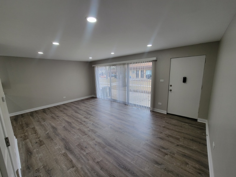 486 Duane Terrace in Glen Ellyn, IL - Building Photo