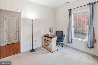 22551 Cambridgeport Square in Ashburn, VA - Building Photo - Building Photo