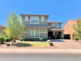 2397 E Hazeltine Way in Gilbert, AZ - Building Photo