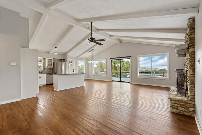 2351 Skyline Dr in Canyon Lake, TX - Building Photo - Building Photo