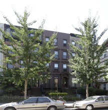 204 Park Pl in Brooklyn, NY - Building Photo - Building Photo