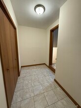 19 Cypress Rd in Milford, NH - Building Photo - Building Photo