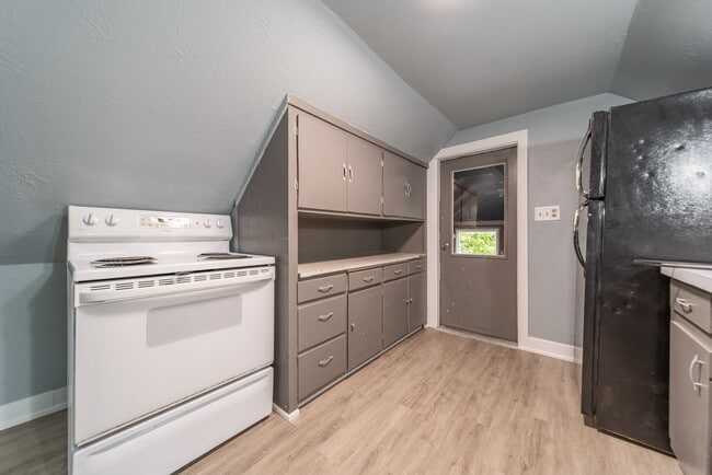 409 Racine St in Menasha, WI - Building Photo - Building Photo