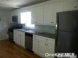 39 Virginia Ave in Long Beach, NY - Foto de edificio - Building Photo