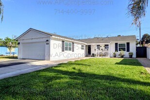 4266 W Hill Ave in Fullerton, CA - Building Photo