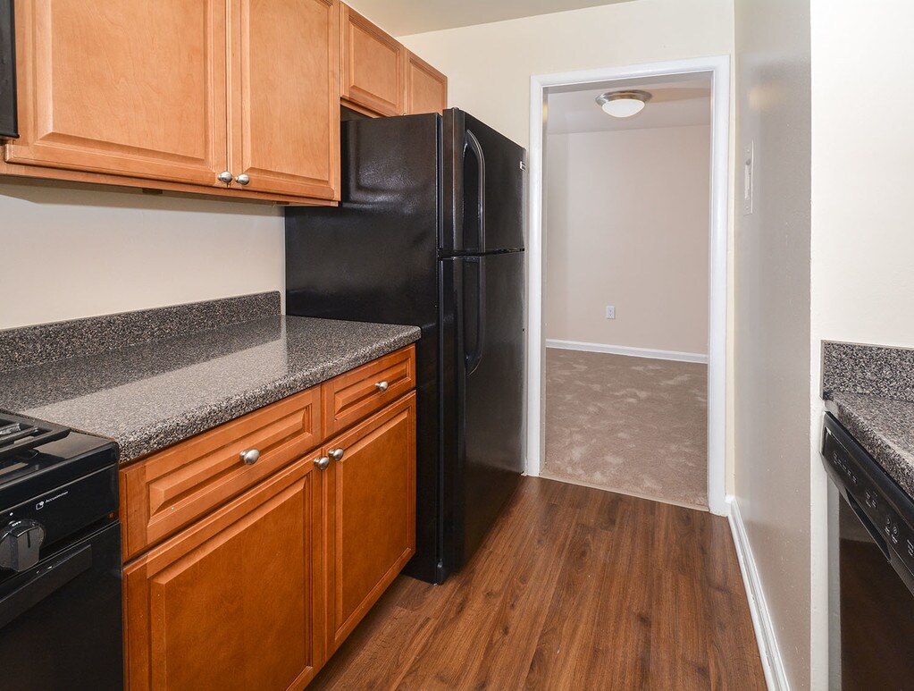 Rosemore Gardens Apartments in Glenside, PA