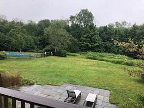 56 Richards Rd in Kent, CT - Building Photo - Building Photo